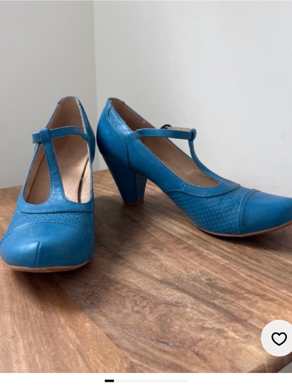 CHELSEA CREW Teal Blue Leather T-Strap Perforated Vintage Style Pumps Size 39